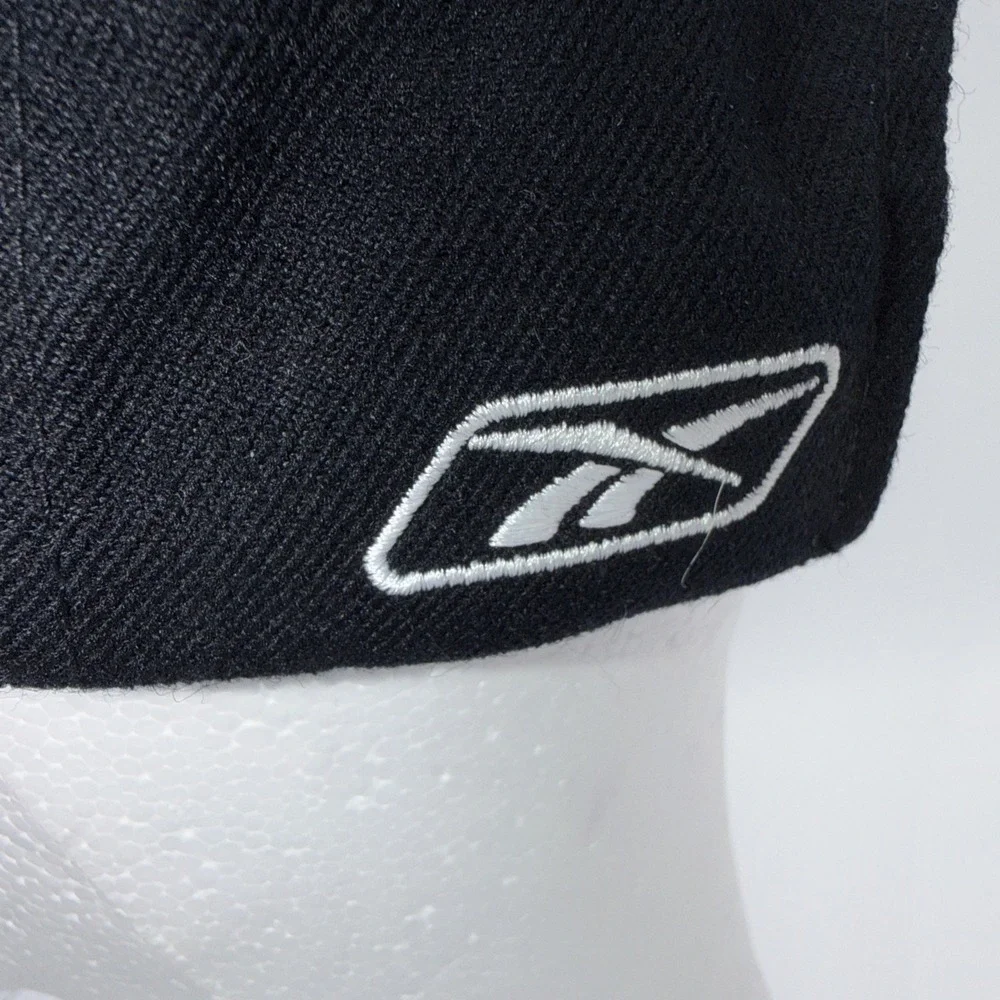 Tampa Bay Buccaneers NFL Reebok Team Apparel Black Adjustable Hat‎ Cap On Field